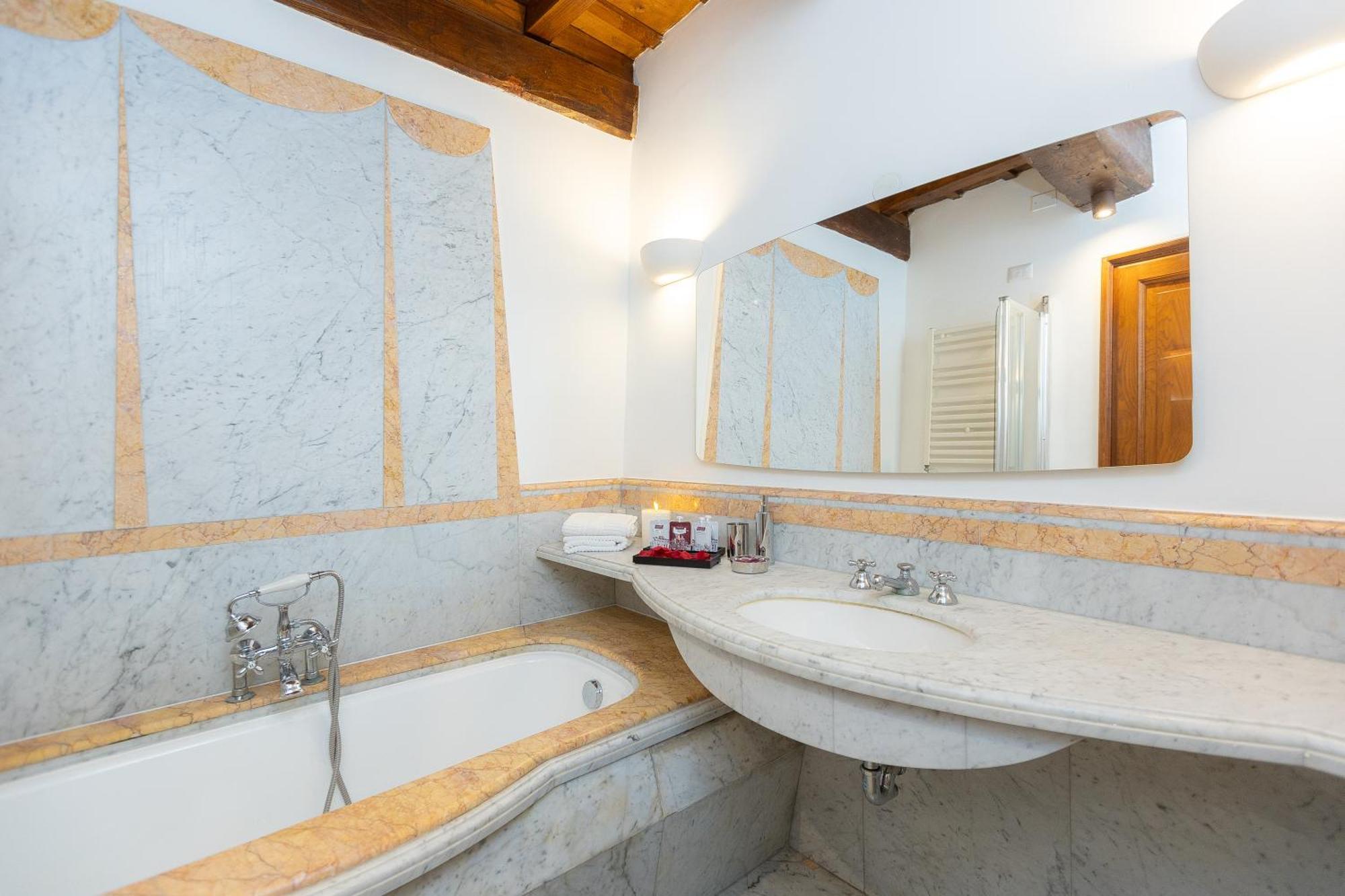 Timeroma Suites Dış mekan fotoğraf